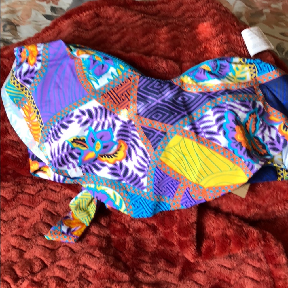 Bathing suits top